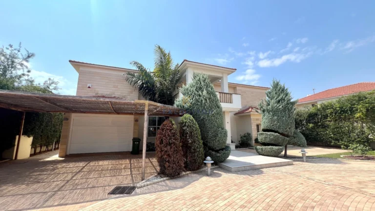595m² House for Rent in Dhekelia, Larnaca District