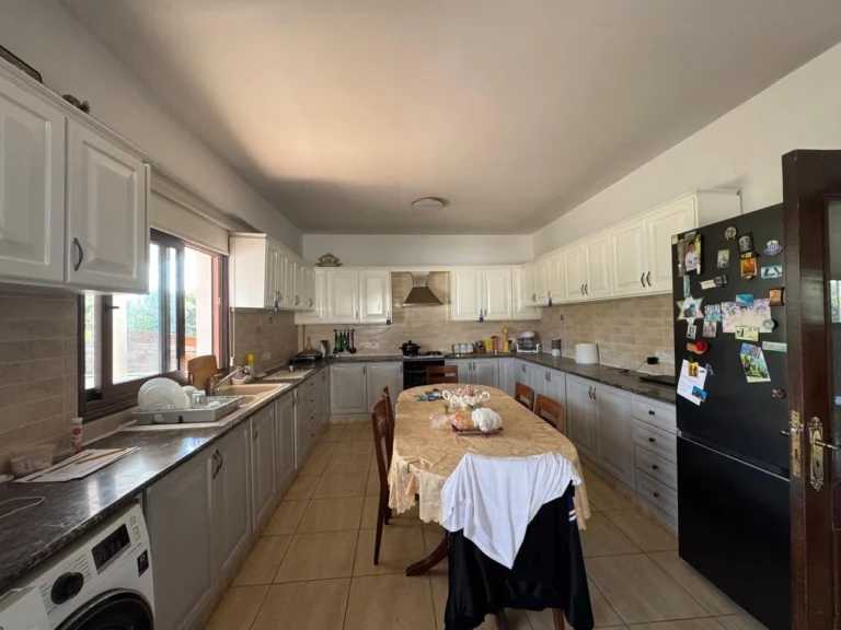 Cheap Houses and Villas for Rent Larnaca