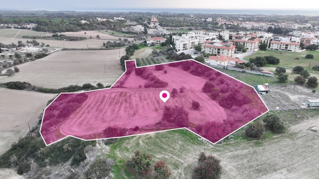 13,044m² Plot for Sale in Mazotos, Larnaca District