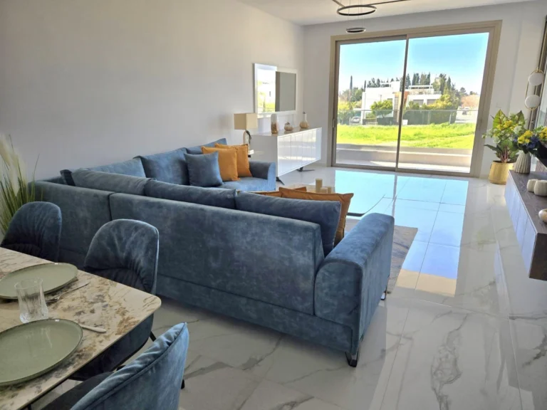 3 Bedroom Apartment for Sale in Paphos – Universal