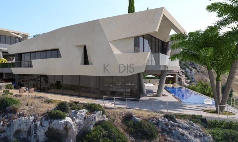 775m² House for Sale in Agios Tychonas, Limassol District