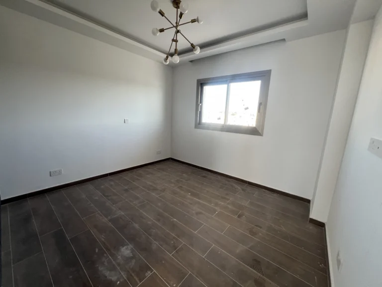 2 Bedroom Apartment for Sale in Paphos – Universal