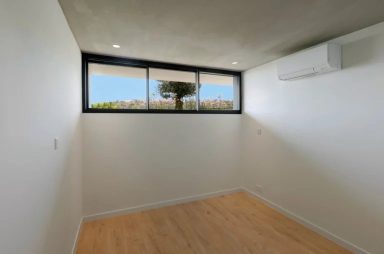 5 Bedroom House for Sale in Germasogeia, Limassol District