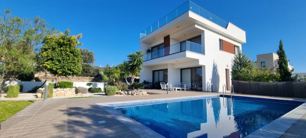 4 Bedroom House for Sale in Kouklia, Paphos District