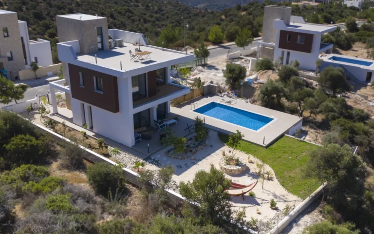 Cheap Houses and Villas for Sale Paphos up to 700000 euro
