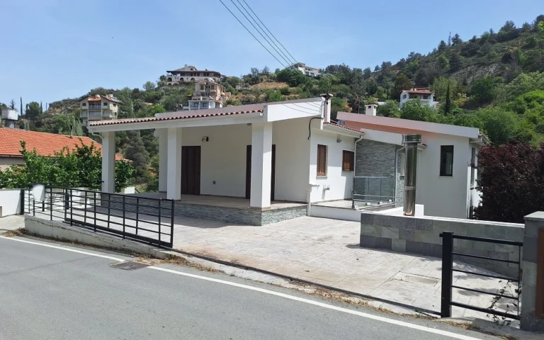 5 Bedroom House for Sale in Kakopetria, Nicosia District