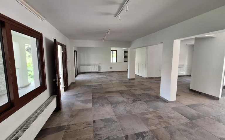 5 Bedroom House for Sale in Kakopetria, Nicosia District