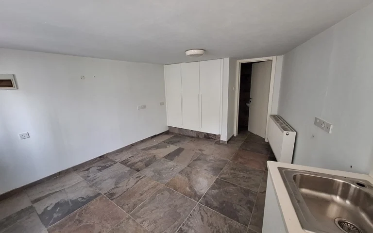 Cheap Houses and Villas for Sale Nicosia up to 800000 euro