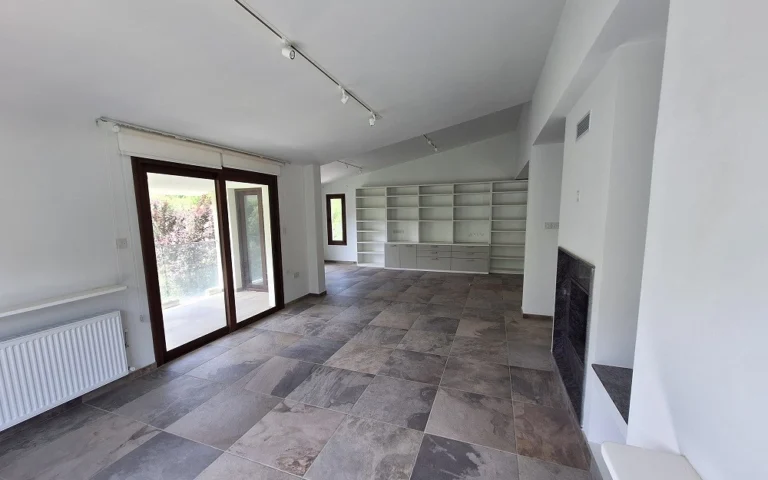 5 Bedroom House for Sale in Kakopetria, Nicosia District