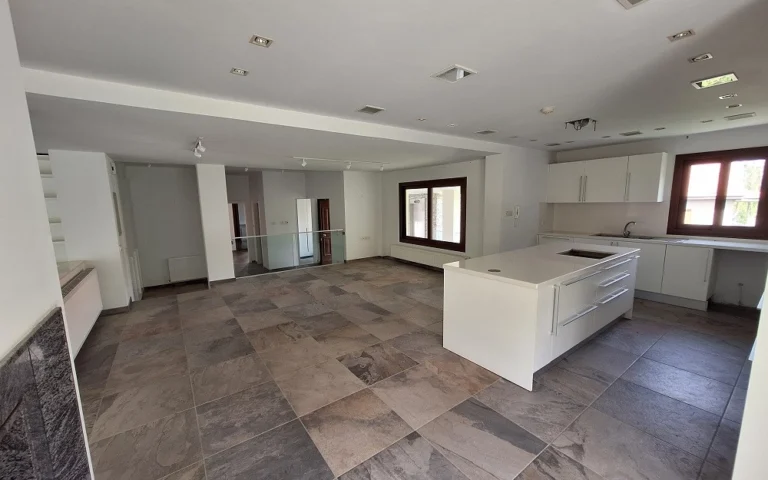 5 Bedroom House for Sale in Kakopetria, Nicosia District