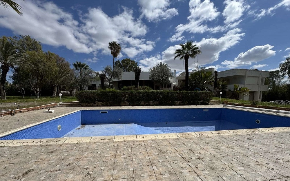 5 Bedroom House for Sale in Strovolos, Nicosia District
