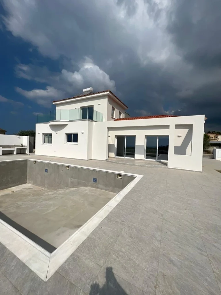3 Bedroom House for Sale in Pegeia, Paphos District