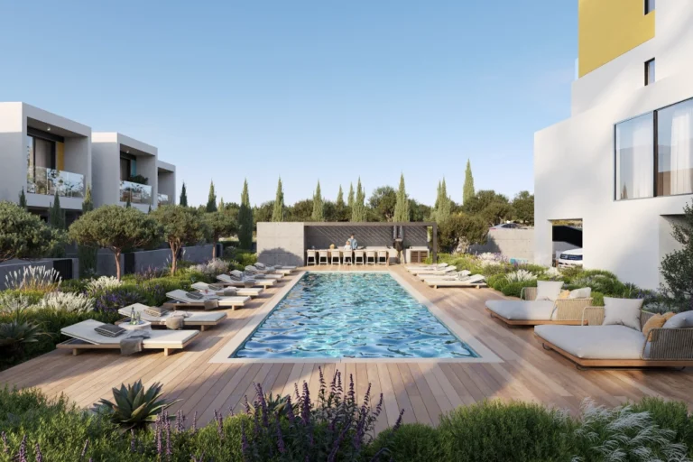 2 Bedroom House for Sale in Tombs Of the Kings, Paphos District
