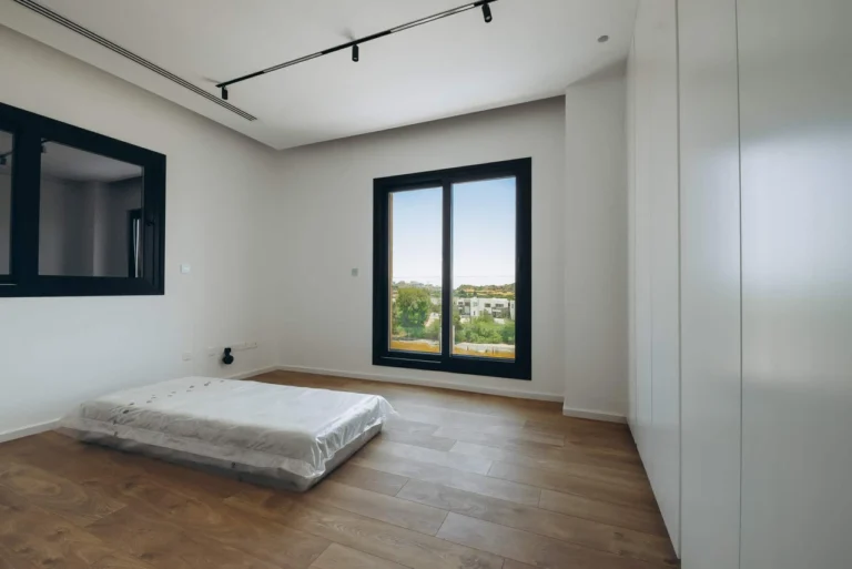 5 Bedroom House for Sale in Agios Tychonas, Limassol District