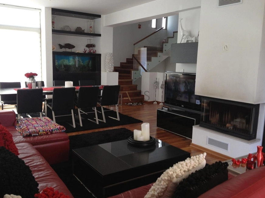 3 Bedroom House for Sale in Agrokipia, Nicosia District