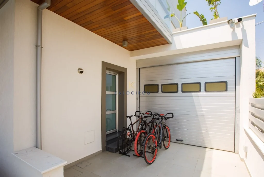 4 Bedroom House for Rent in Agios Tychonas, Limassol District