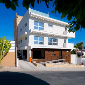 2 Bedroom Apartment for Rent in Germasogeia, Limassol District