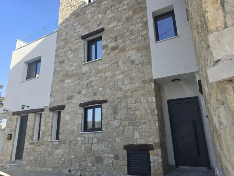 3 Bedroom House for Sale in Pyrgos Lemesou, Limassol District