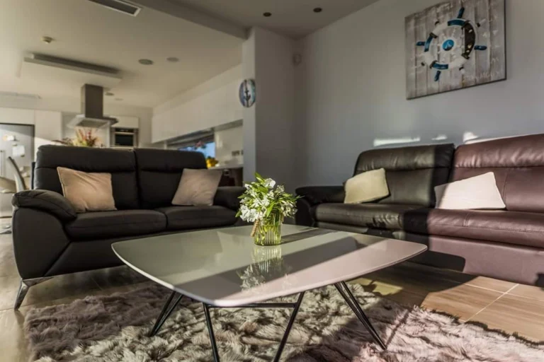 6+ Bedroom House for Sale in Livadia Larnakas, Larnaca District