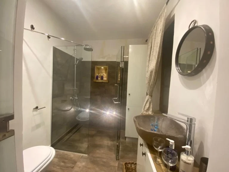 2 Bedroom House for Sale in Vouni, Limassol District