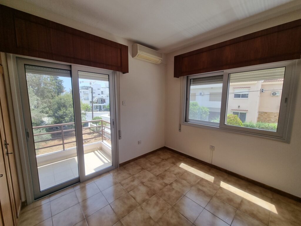 3 Bedroom Apartment for Rent in Potamos Germasogeias, Limassol District