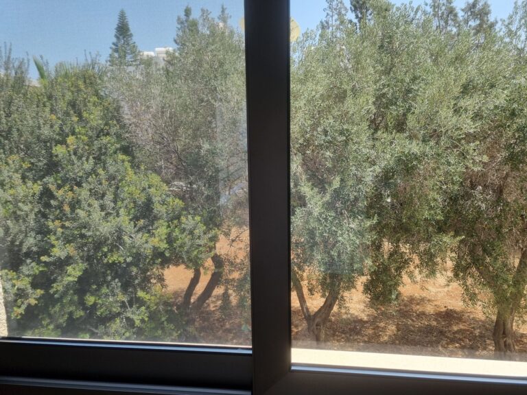 3 Bedroom Apartment for Rent in Potamos Germasogeias, Limassol District