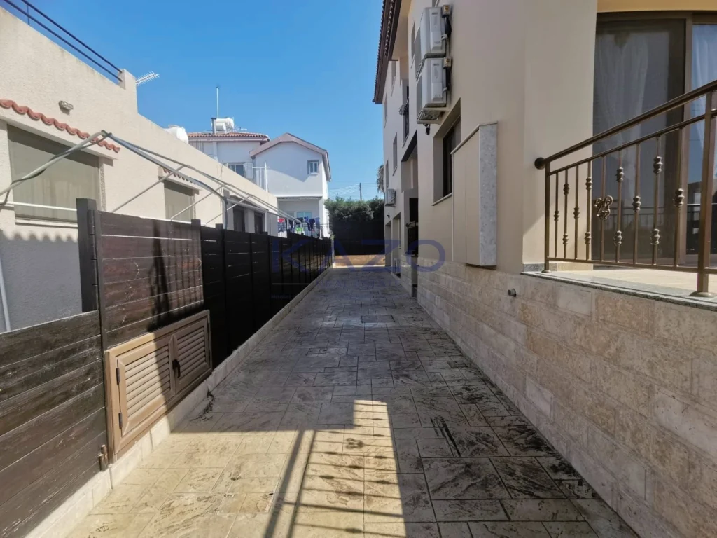 4 Bedroom House for Rent in Kolossi, Limassol District