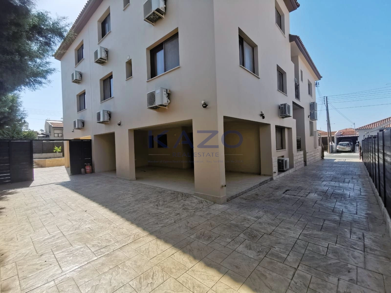 4 Bedroom House for Rent in Kolossi, Limassol District