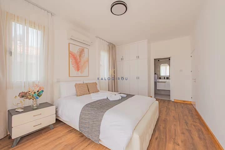 4 Bedroom House for Sale in Mazotos, Larnaca District