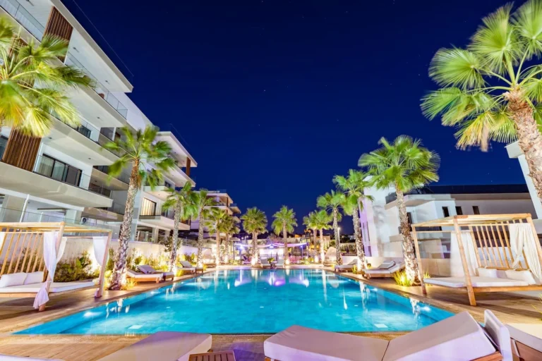 5 Bedroom House for Sale in Mouttagiaka, Limassol District