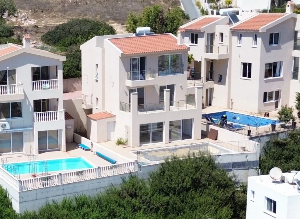 6+ Bedroom House for Sale in Pegeia, Paphos District
