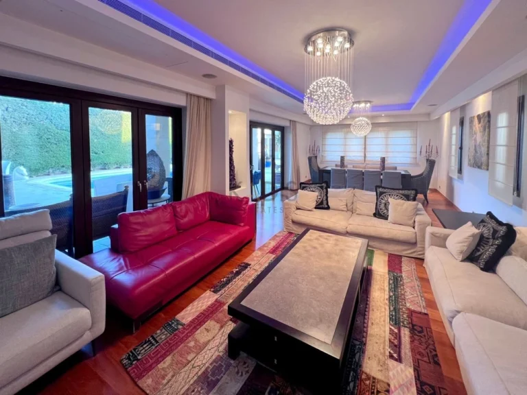 5 Bedroom House for Sale in Engomi, Nicosia District