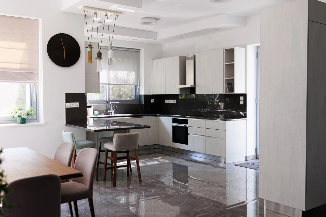 5 Bedroom House for Sale in Limassol – Agios Athanasios