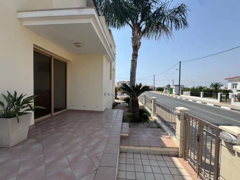 3 Bedroom House for Rent in Oroklini, Larnaca District