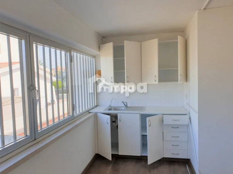 300m² Commercial for Rent in Nicosia – Kaimakli