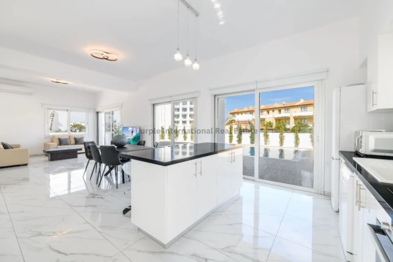 Cheap Houses and Villas for Sale Famagusta up to 1000000 euro