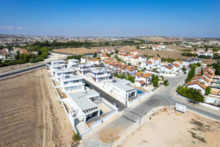 3 Bedroom House for Sale in Oroklini, Larnaca District