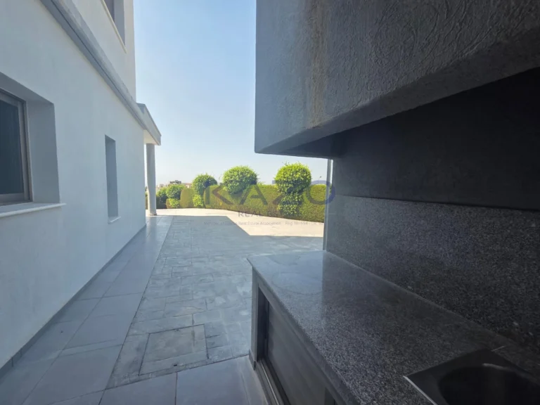 4 Bedroom House for Sale in Limassol – Agios Athanasios