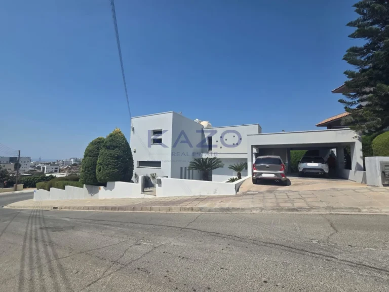 4 Bedroom House for Sale in Limassol – Agios Athanasios