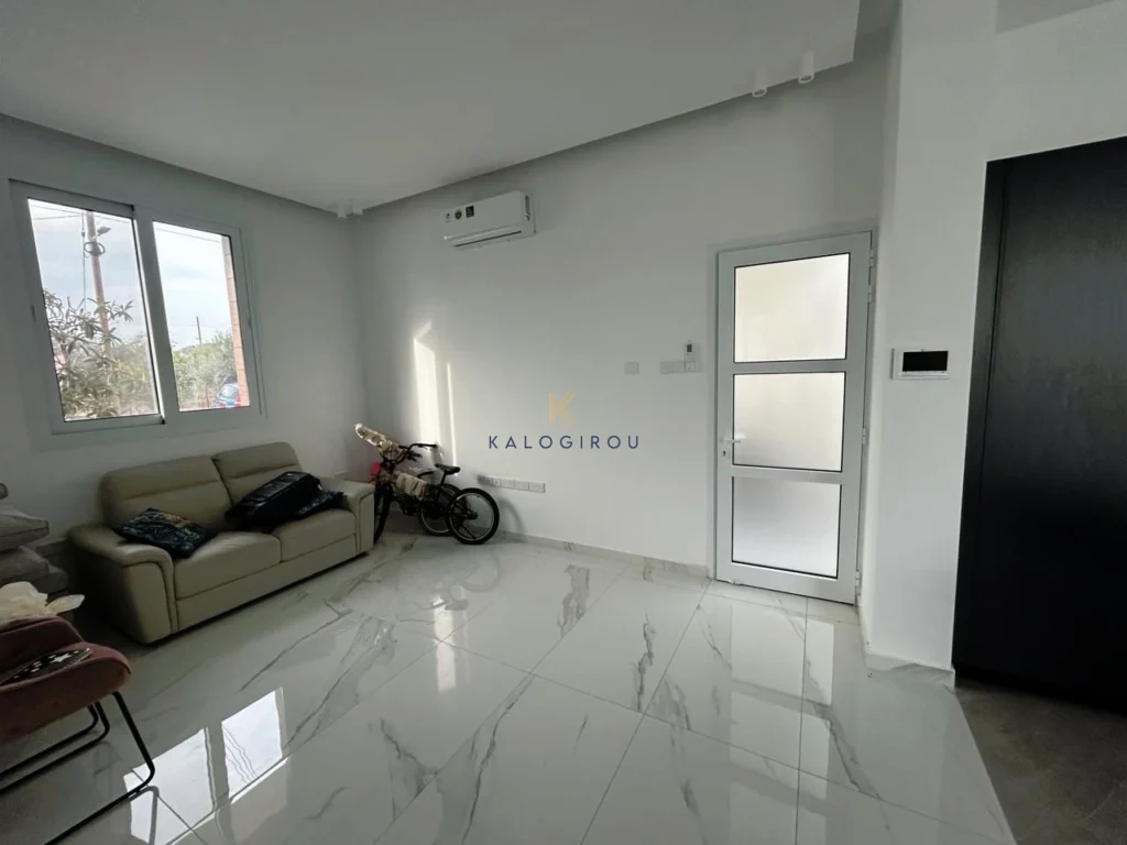 5 Bedroom House for Sale in Livadia Larnakas, Larnaca District