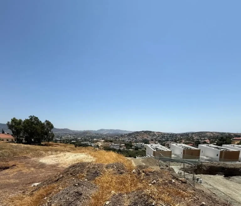 3 Bedroom House for Sale in Parekklisia, Limassol District