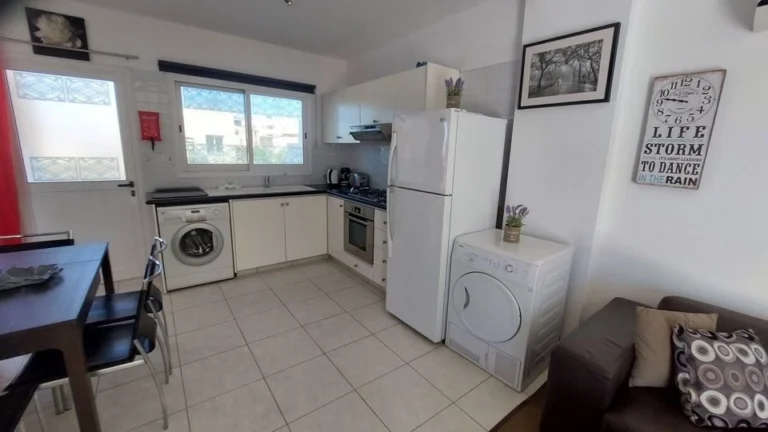 1 Bedroom Apartment for Sale in Paphos – Universal