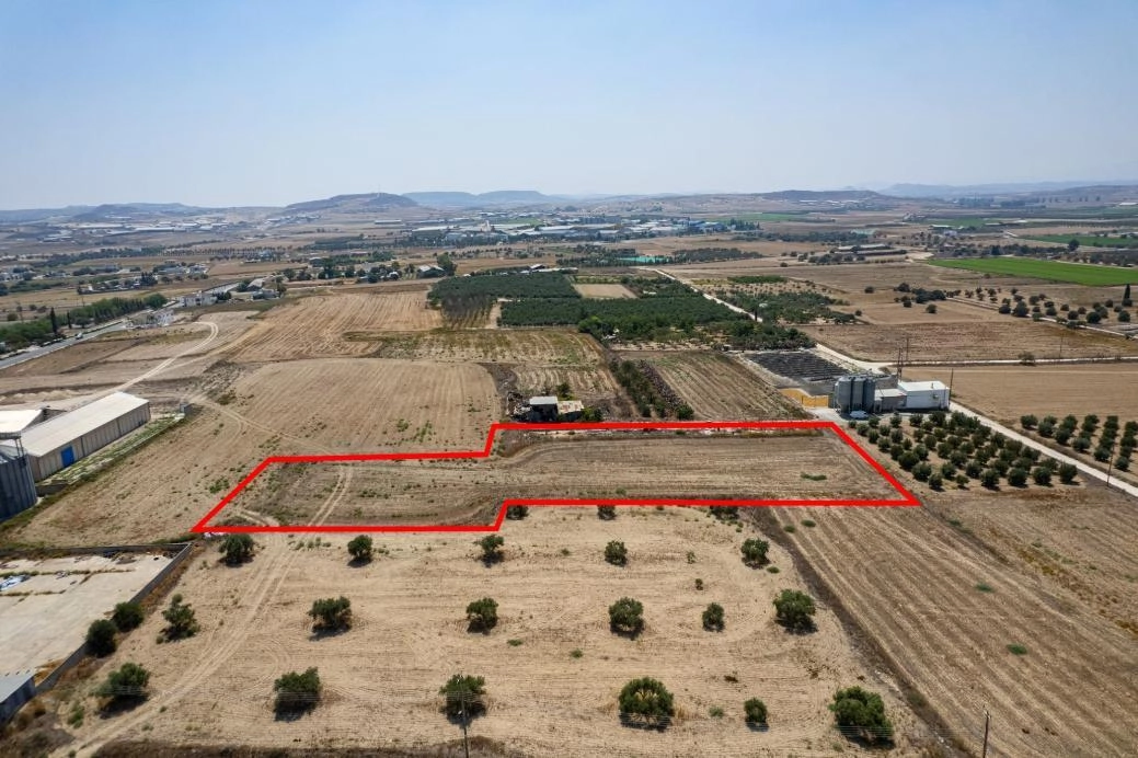6,021m² Plot for Sale in Athienou, Larnaca District