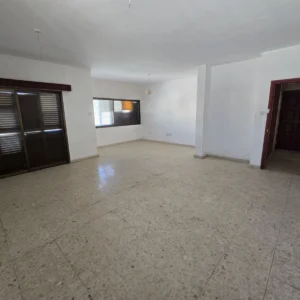 700m² Building for Sale in Paphos – Agios Pavlos