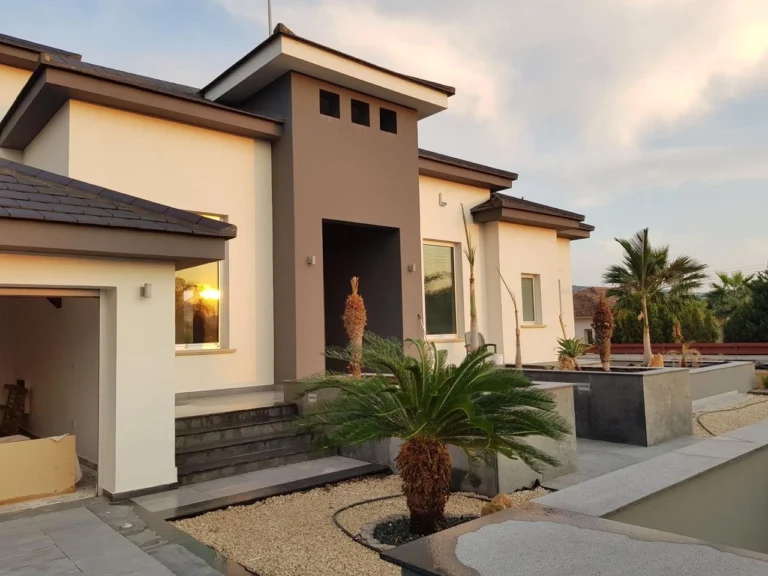 4 Bedroom House for Sale in Moni, Limassol District