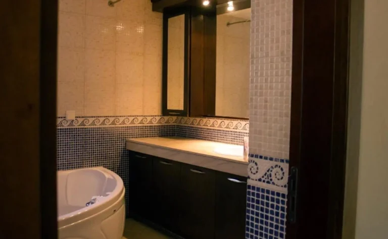 5 Bedroom House for Sale in Germasogeia – Tourist Area, Limassol District