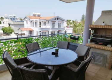 2 Bedroom Apartment for Sale in Limassol – Zakaki