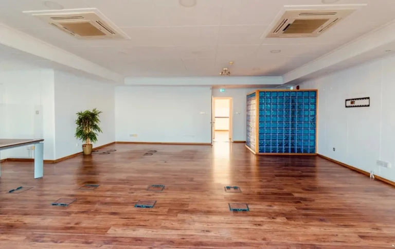 175m² Office for Rent in Agia Triada, Limassol District
