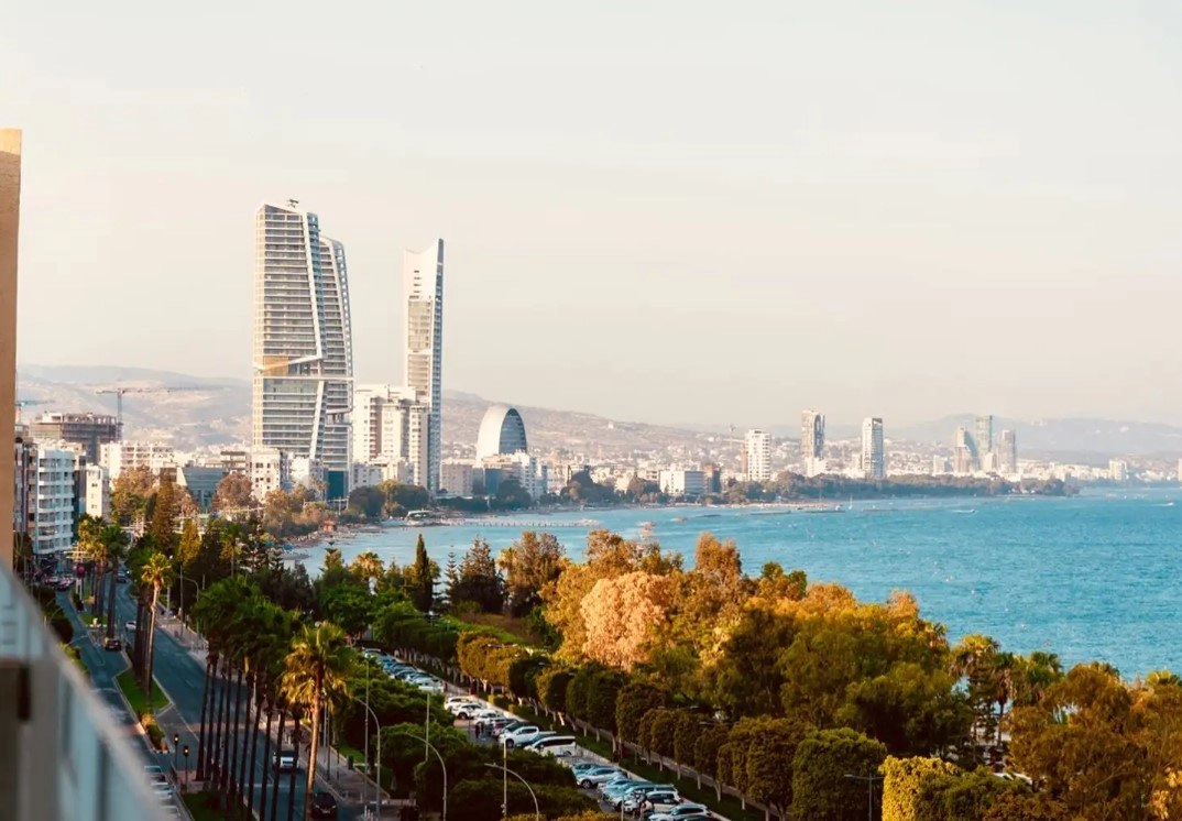 175m² Office for Rent in Agia Triada, Limassol District