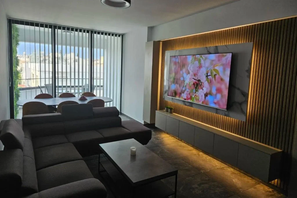 3 Bedroom Apartment for Sale in Limassol – Mesa Geitonia